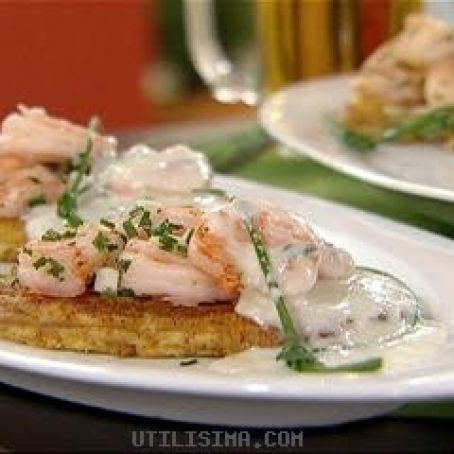 PATACONES CON SALSA DE CAMARON