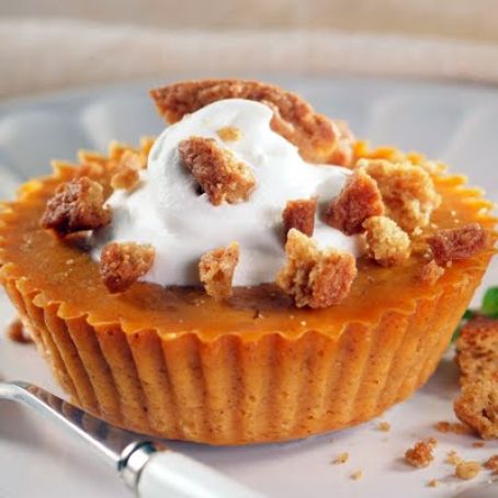 100-Calorie Pumpkin Pie Tartlets