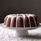 CLASSIC CHOCOLATE BUNDT CAKE