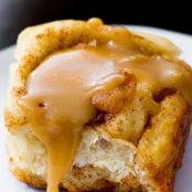 Cinnamon Rolls-Caramel Apple