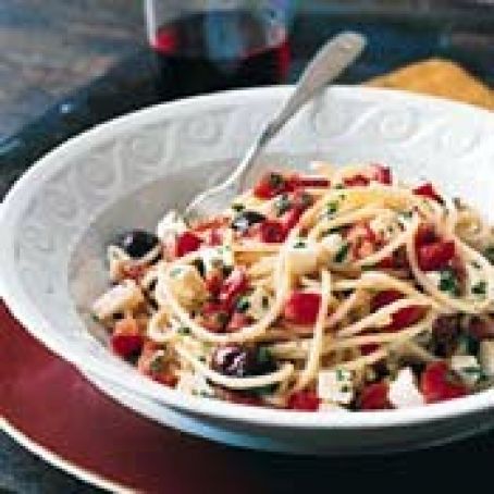 Spaghetti with Tomatoes, Basil, Olives, and Fresh Mozzarella