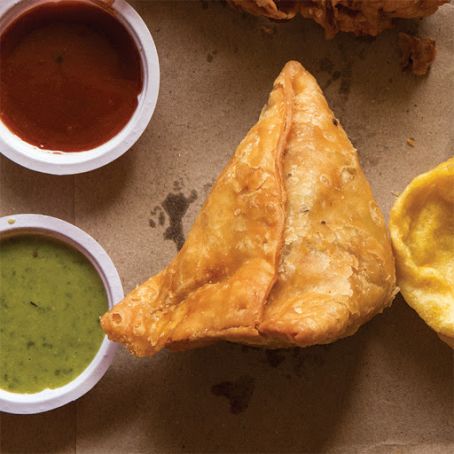 Samosas (Fried Potato-Filled Pastries)