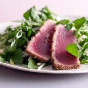 ASIAN GRILLED TUNA & WATERCRESS SALAD