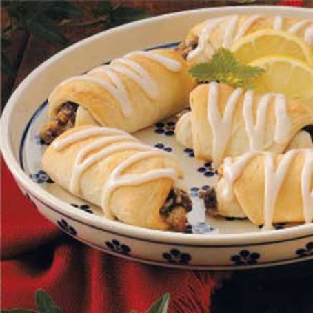Sweet Raisin Roll-Ups