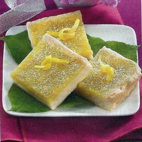LUSCIOUS LEMON BARS