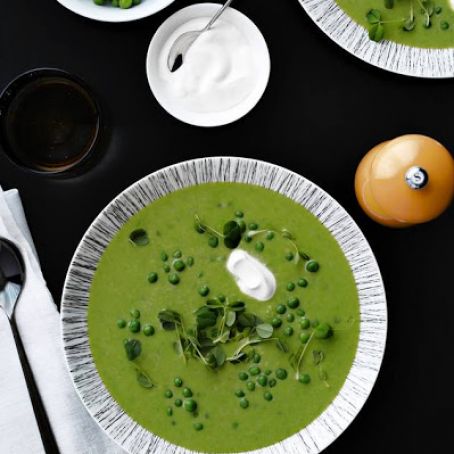 Spring Pea Soup With Mint
