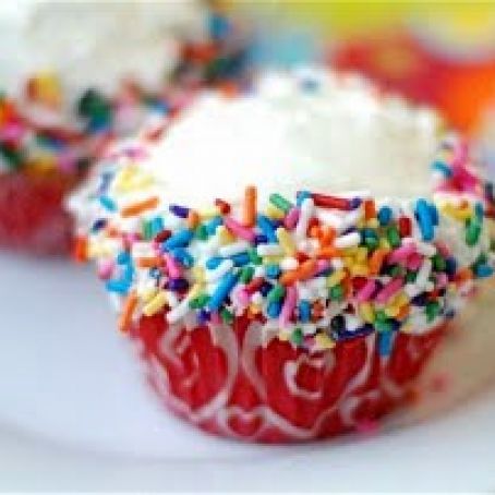 crumb's Vanilla Cupcakes