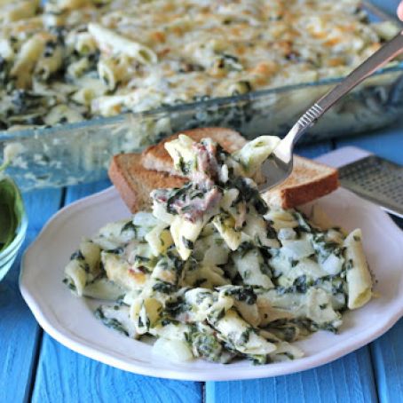 SPINACH AND ARTICHOKE DIP PASTA