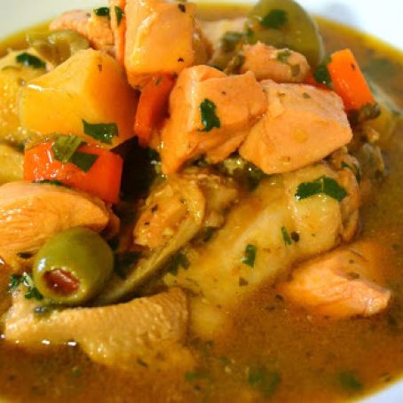 Pollo Guisado (Puerto Rican Chicken Stew)