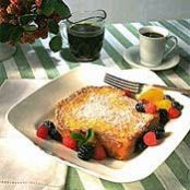 BAKED FRENCH TOAST w/FRUIT TOPPING
