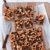 Chocolaty Pretzel-and-Peanut Cookie Bars