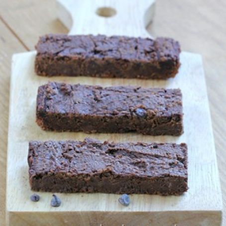 Fudge Brownie Chocolate Protein Bars