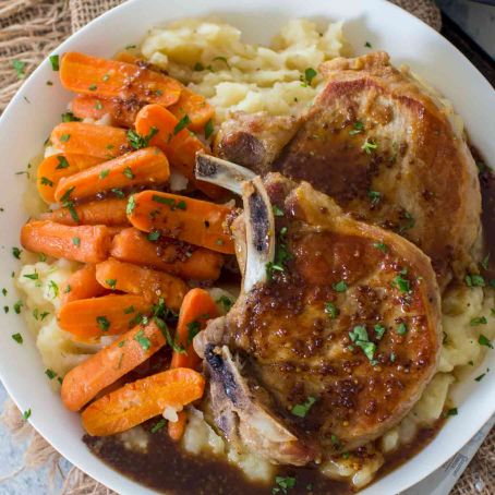 Instant Pot Apple Cider Pork Chops