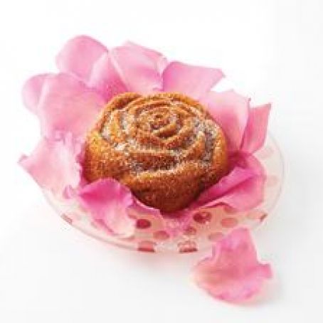 STRAWBERRY ROSE CAKES
