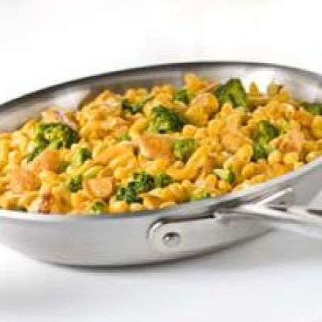Cheesy Chicken & Broccoli Mac