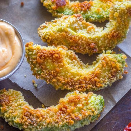 Crispy Baked Avocado with Sriracha Mayo