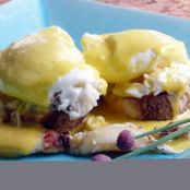 Benedict Dungeness Crab