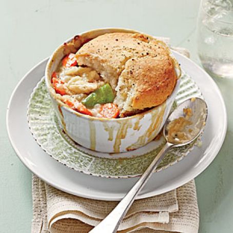Easy Biscuit-Topped Chicken Pot Pie