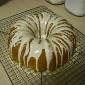 Irish Cream Pound Cake With Irish Cream Glaze