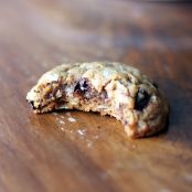 Peanut Butter Oatmeal (flourless) Chocolate Chip Cookies
