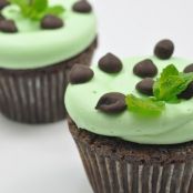 Mint Chocolate Chip Cupcakes