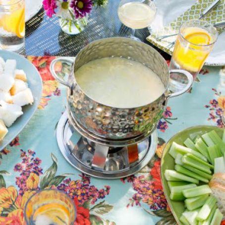Classic Cheese Fondue
