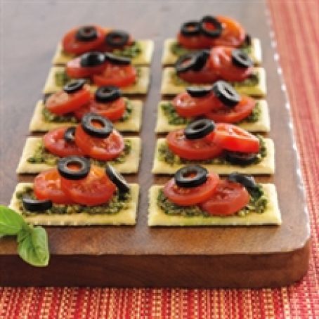 Tomato Pesto Bites