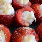 Cheesecake-Stuffed Strawberries