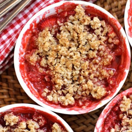 STRAWBERRY CRISP