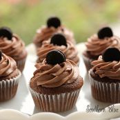 Cream Filled Oreo Cupcakes
