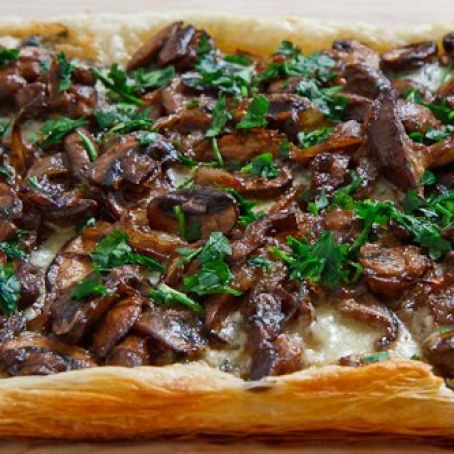 Mushroom and Caramelized Onion Tart