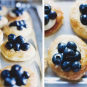 BLUEBERRY & CREAM TARTS