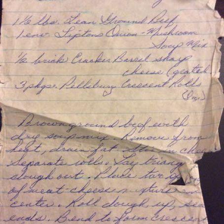 Cheeseburger Crescent Rolls