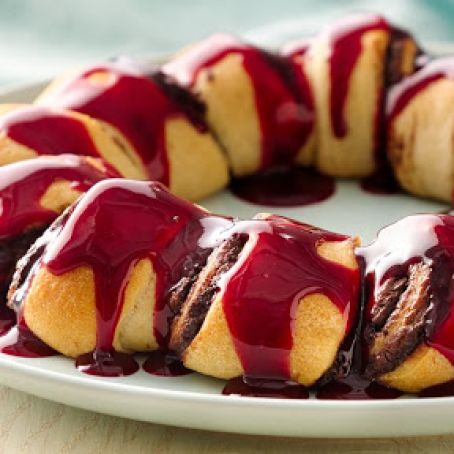 Chocolate Raspberry Crescent Ring