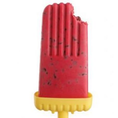 Chocolate-Raspberry Frozen Yogurt Pops
