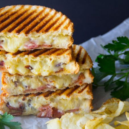 Ultimate Grilled Cheese Sandwich
