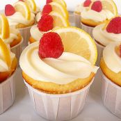 Lemon-Limoncello Cupcakes