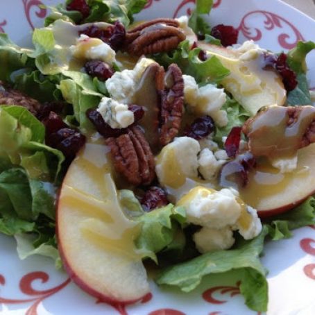 Apple, Pecan, and Blue Cheese Salad With Dried Cherries