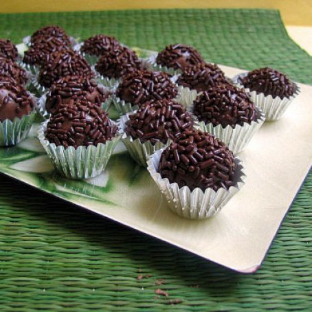 BRIGADEIROS (Brazilian Candy)