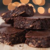 Shakeology Frozen Fudgy Oat Bars