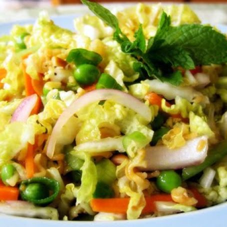 Asian Ramen Noodle Salad