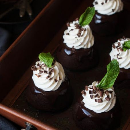 Mint Chocolate Mini Cupcakes