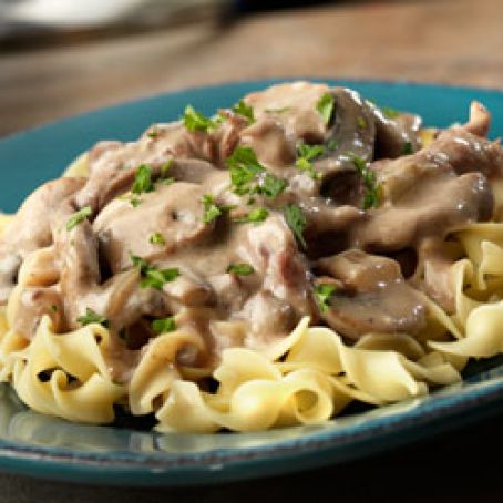 Slow Cooker Creamy Beef Stroganoff