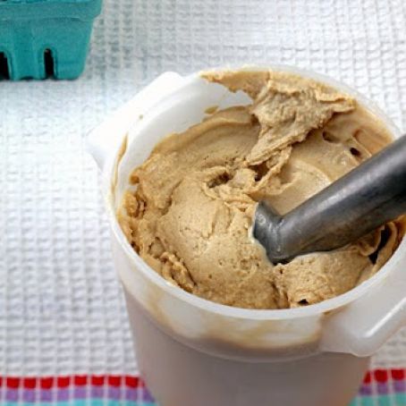 Caramelized Banana-Peanut Butter Ice Cream (Vegan)