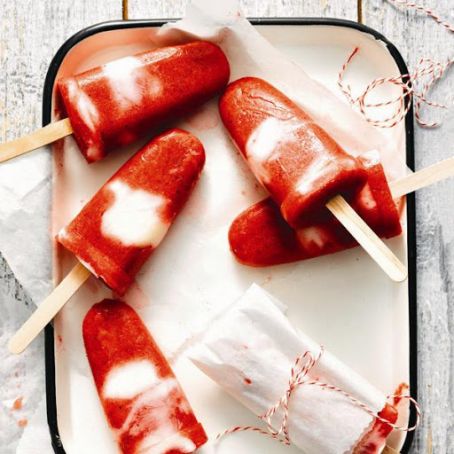 Strawberry-vanilla yogurt pops
