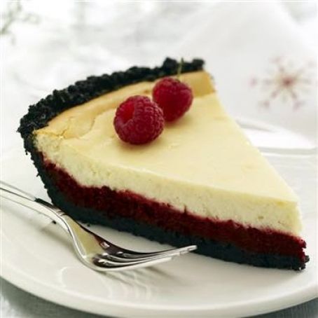 Red Velvet Cheesecake