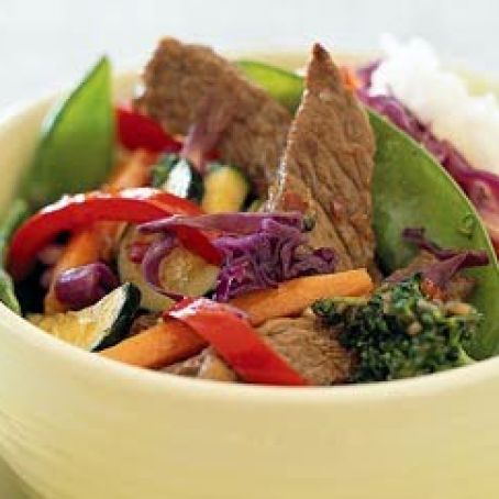 Beef, vegetable, and almond stir fry