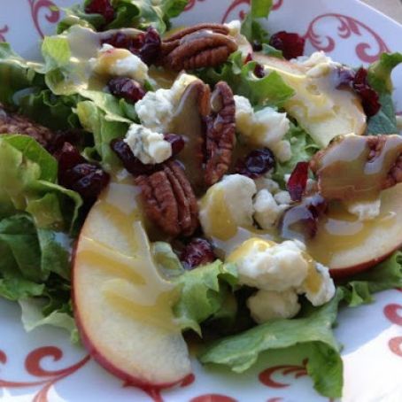 Apple, Pecan and Blue Cheese Salad