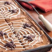 Spiderweb Applesauce Cake