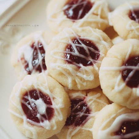 Raspberry-Almond Shortbread Cookies